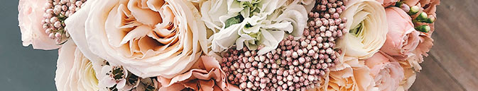 заказать цветы на день матери в Серпухове